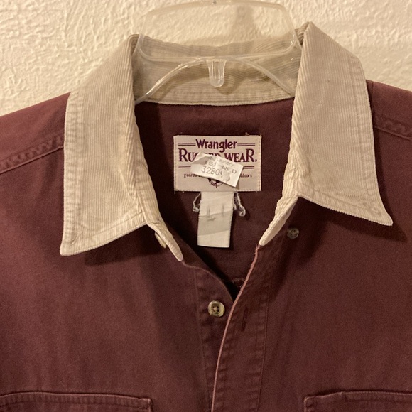Wrangler Rugged Wear men’s vintage button up corduroy patch shirt - Picture 3 of 13